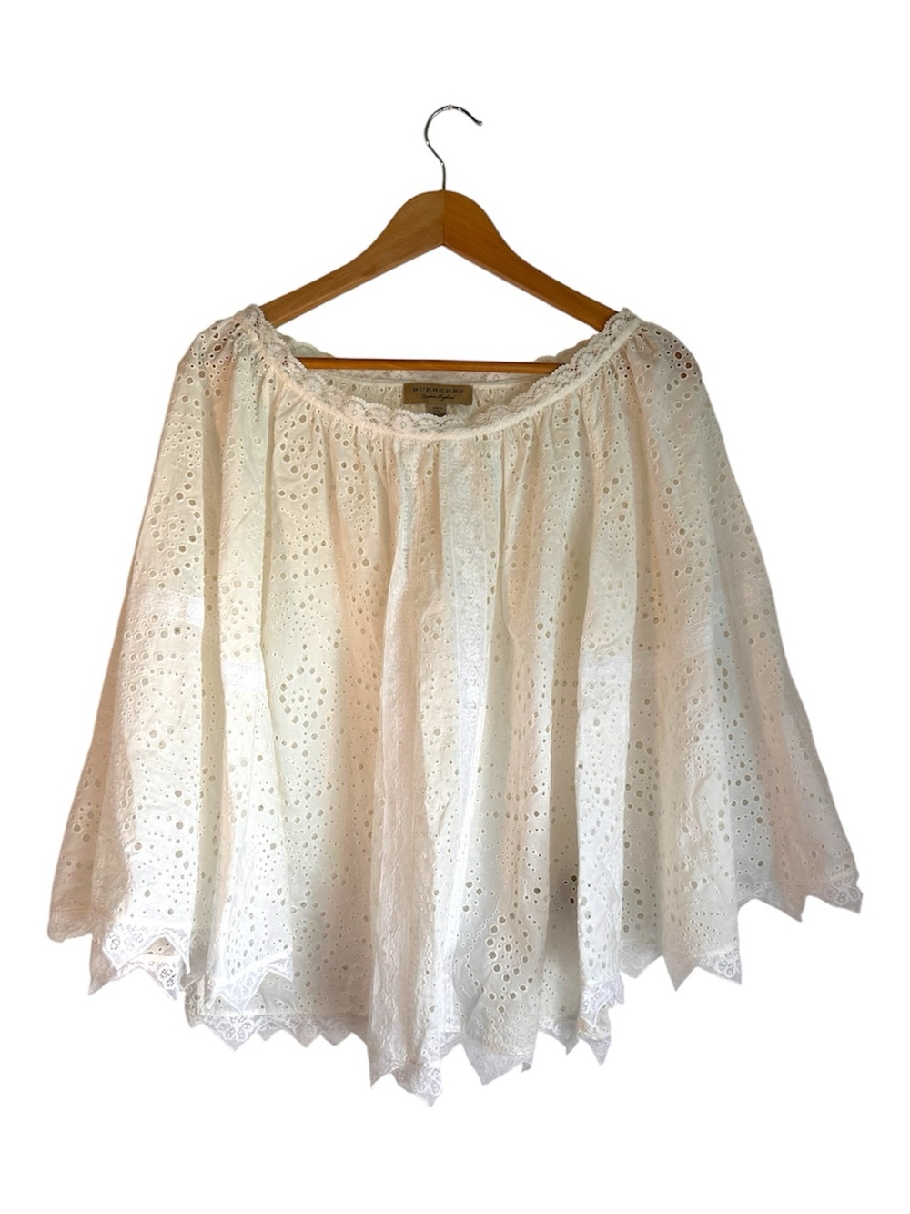 Burberry Thistle Eyelet Lace Off the Shoulder Blouse in White Size 6